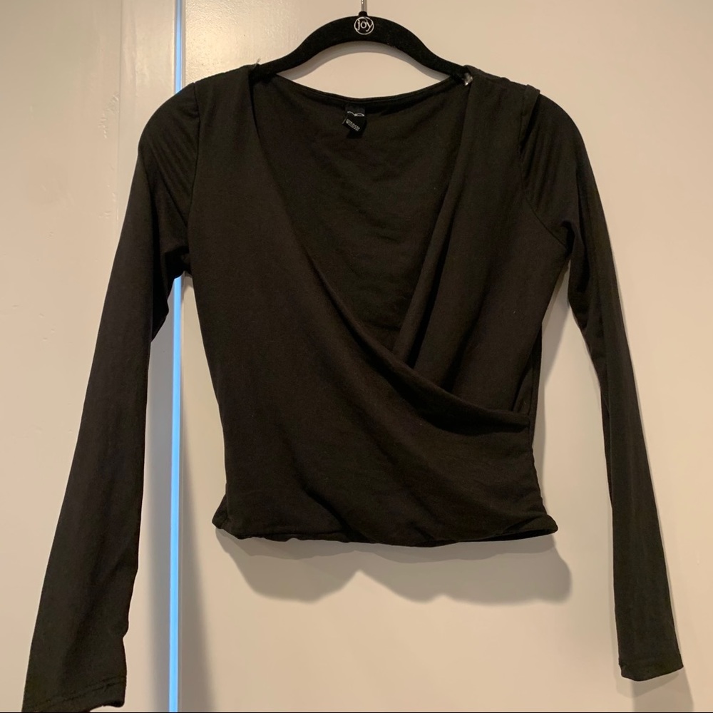 Windsor Low Cut Black Long Sleeve